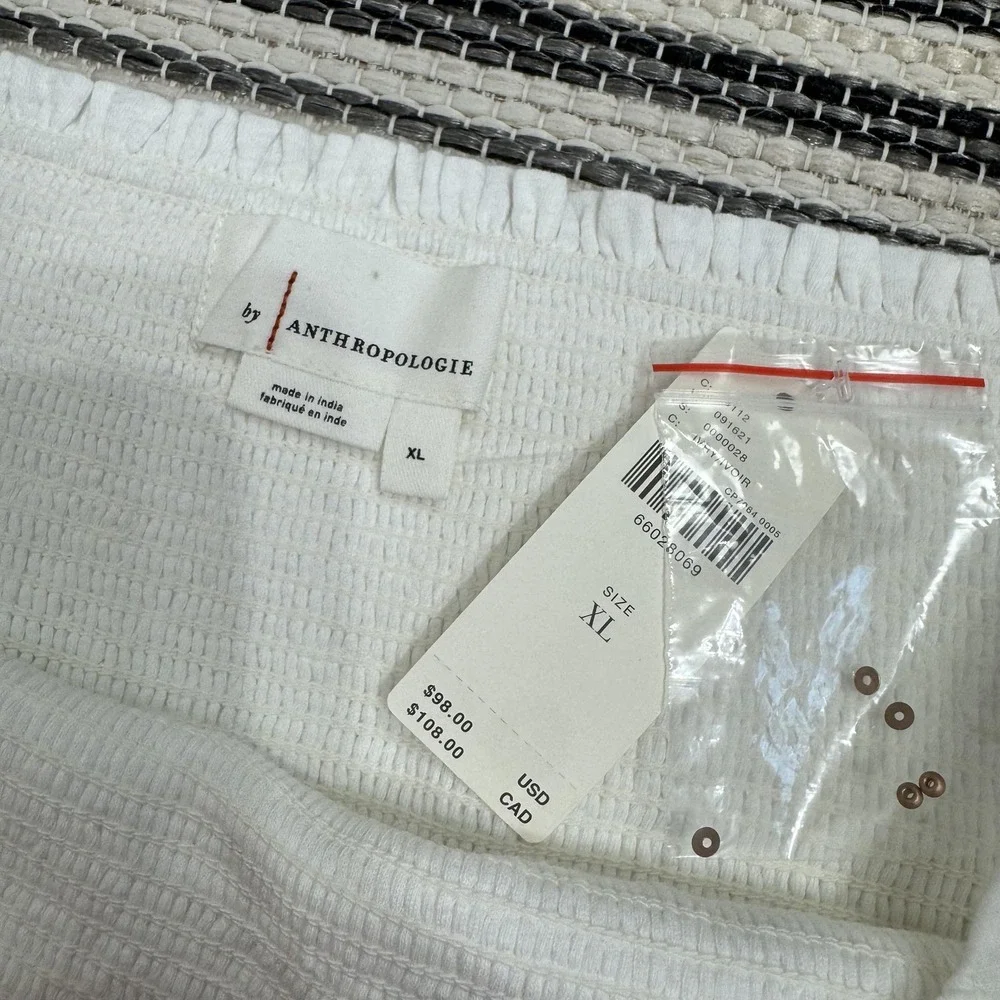 Anthropologie Women's XL White Smocked Embroidered Puff Sleeve Square Neck Top‎